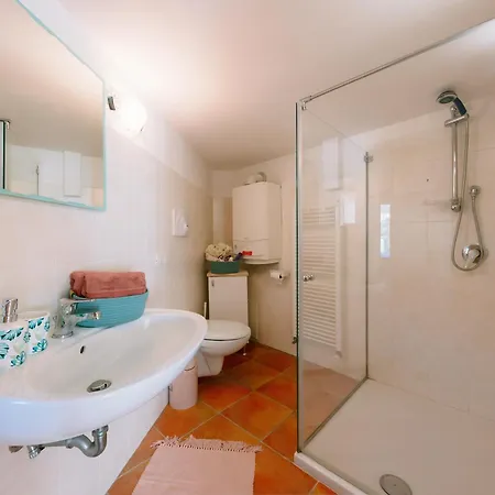 Casa Lacco Feriehus